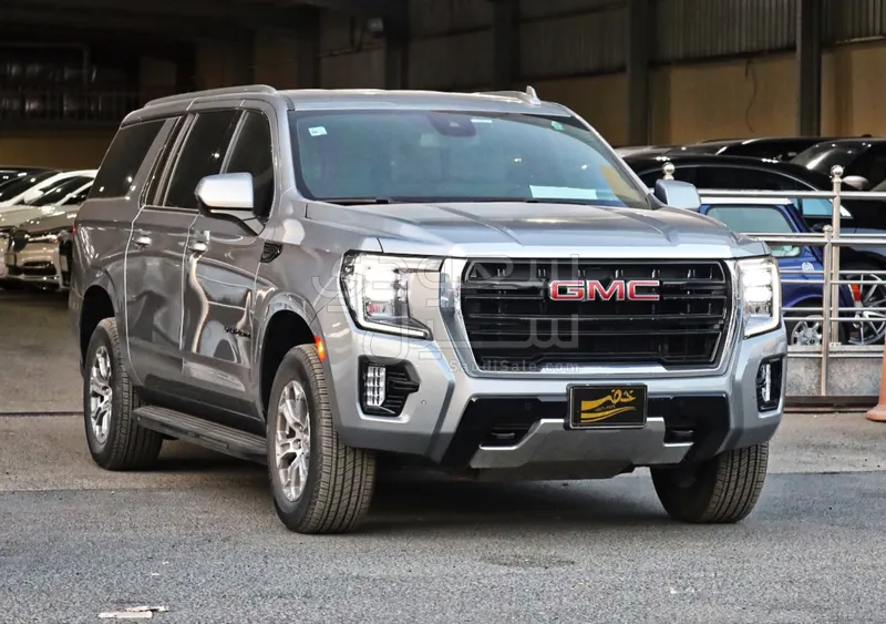 2023 GMC Yukon SLE