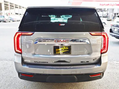 2023 GMC Yukon SLE