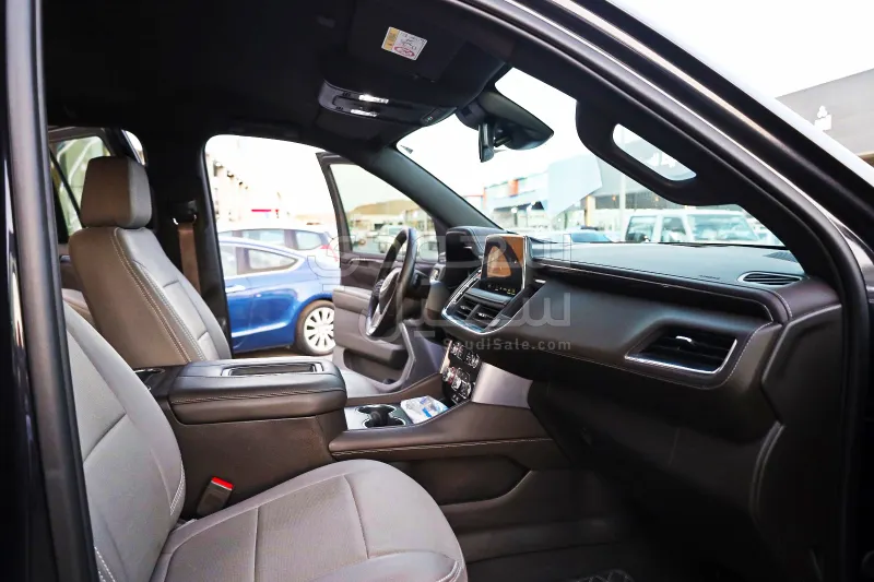 2024 GMC Yukon SLE