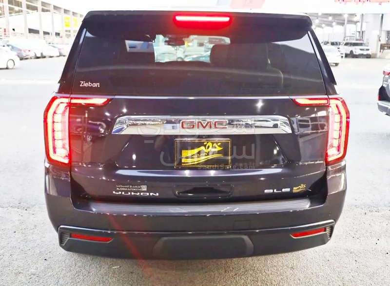 2024 GMC Yukon SLE