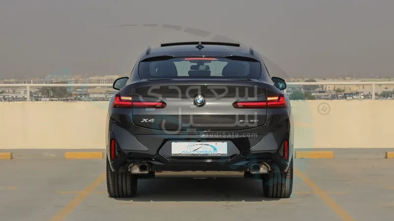 2025 بي ام دبليو الفئة اكس 4