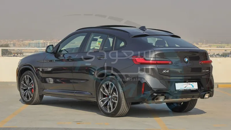 2025 بي ام دبليو الفئة اكس 4