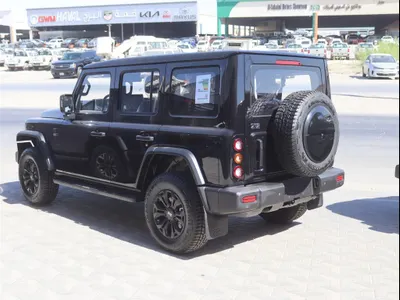 2027 باو 212 T01