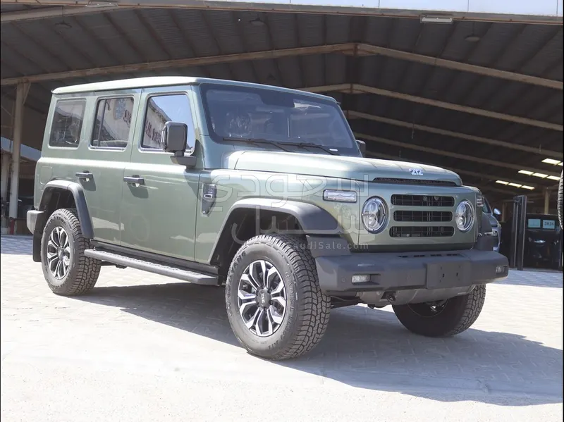 2027 باو 212 T01