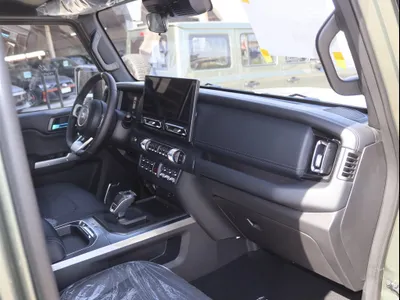 2027 باو 212 T01