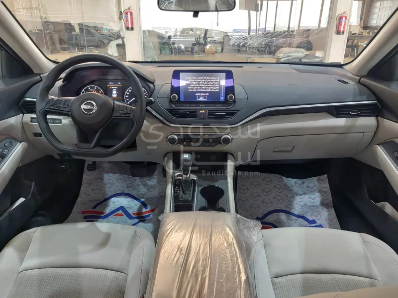 2025 Nissan Altima
