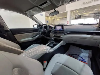 2025 Nissan Altima