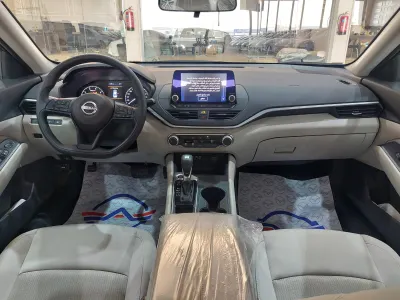 2025 Nissan Altima