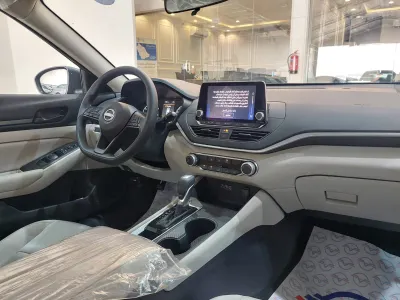 2025 Nissan Altima