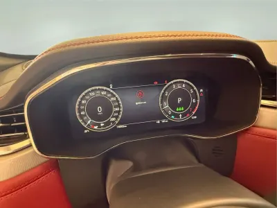 2025 جاكوار اف-بيس