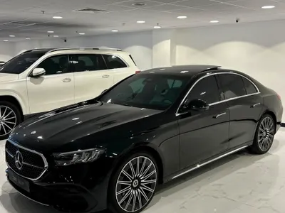 2025 Mercedes-Benz E 300