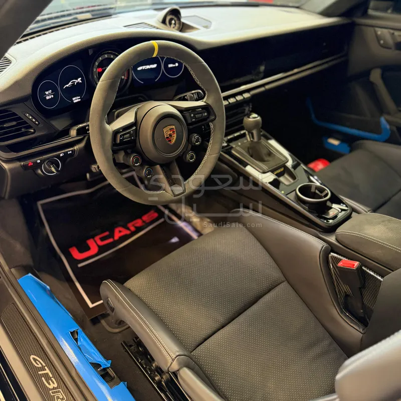 2025 Porsche 911 Carrera