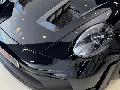 2025 Porsche 911 Carrera