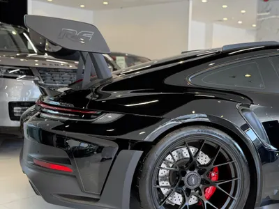 2025 Porsche 911 Carrera