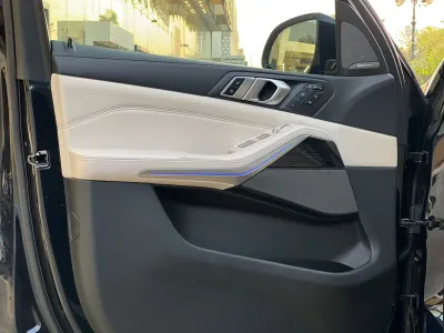 2023 بي ام دبليو الفئة اكس 7 إم كت