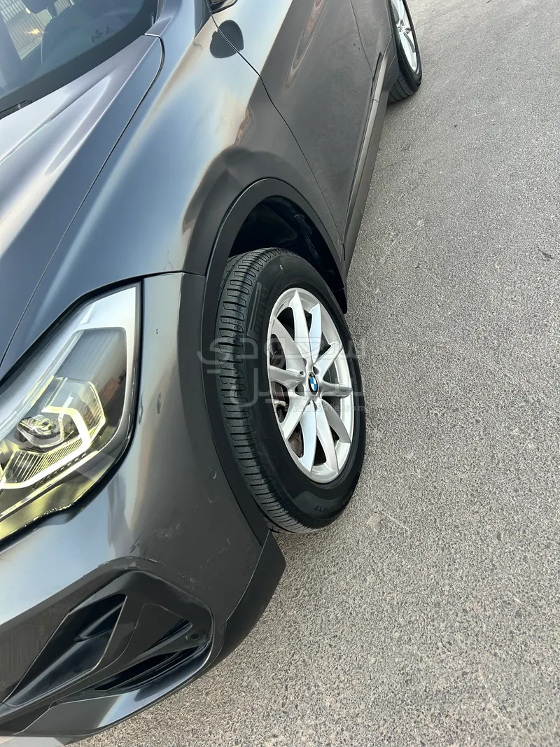 2021 BMW X Series 1