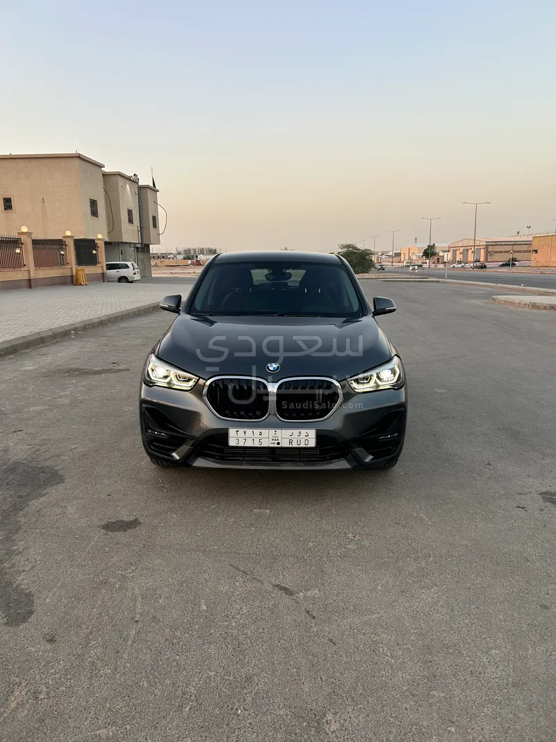 2021 BMW X Series 1