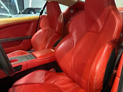 2006 استون مارتن دي بي 9