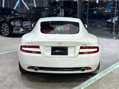 2006 استون مارتن دي بي 9