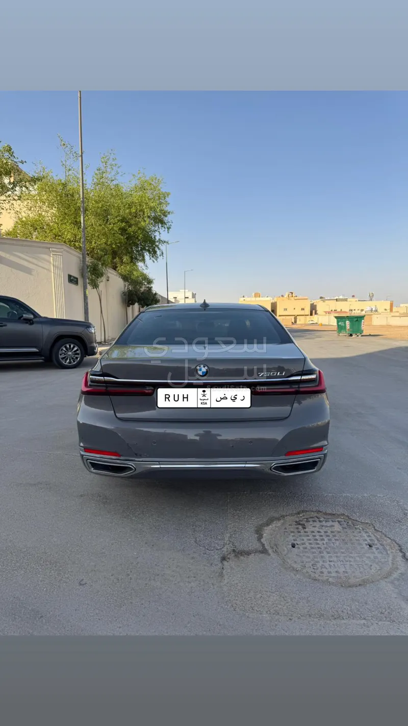 2020 بي ام دبليو الفئة السابعة 730 إل أي