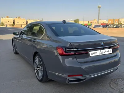 2020 بي ام دبليو الفئة السابعة 730 إل أي