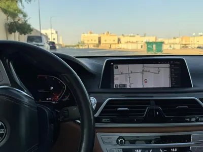 2020 بي ام دبليو الفئة السابعة 730 إل أي