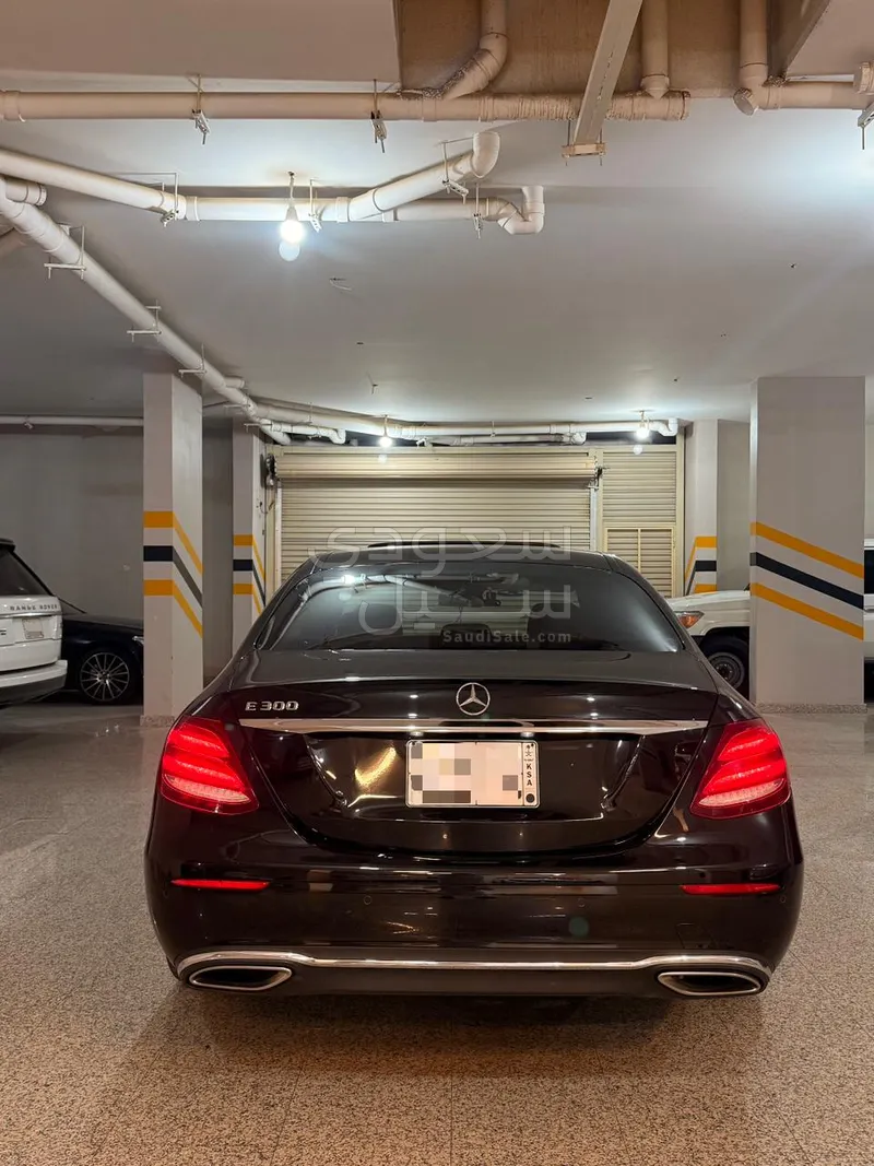 2019 Mercedes-Benz E 300