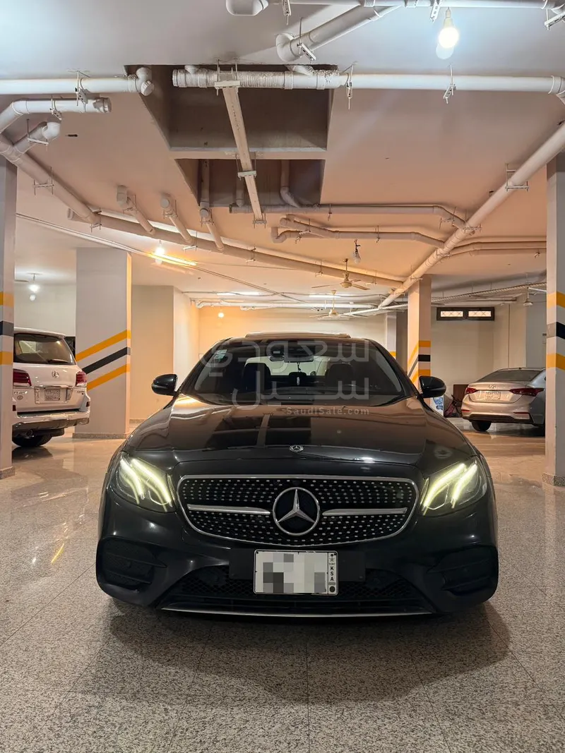 2019 Mercedes-Benz E 300