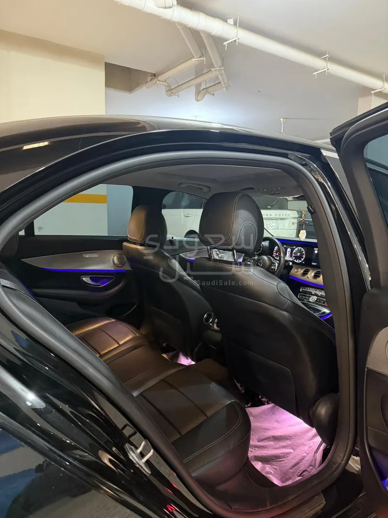 2019 Mercedes-Benz E 300