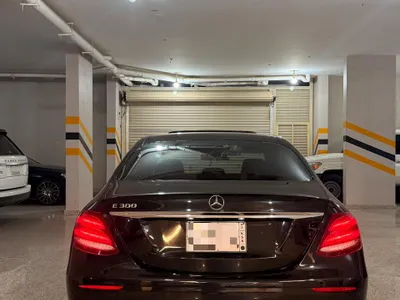 2019 Mercedes-Benz E 300
