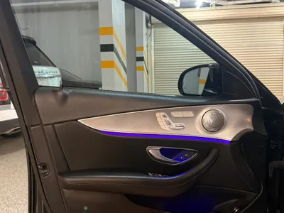 2019 Mercedes-Benz E 300