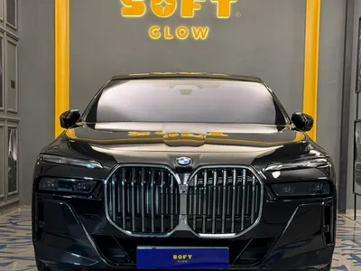 2026 بي ام دبليو الفئة السابعة 735 إل أي إنديفيجوال