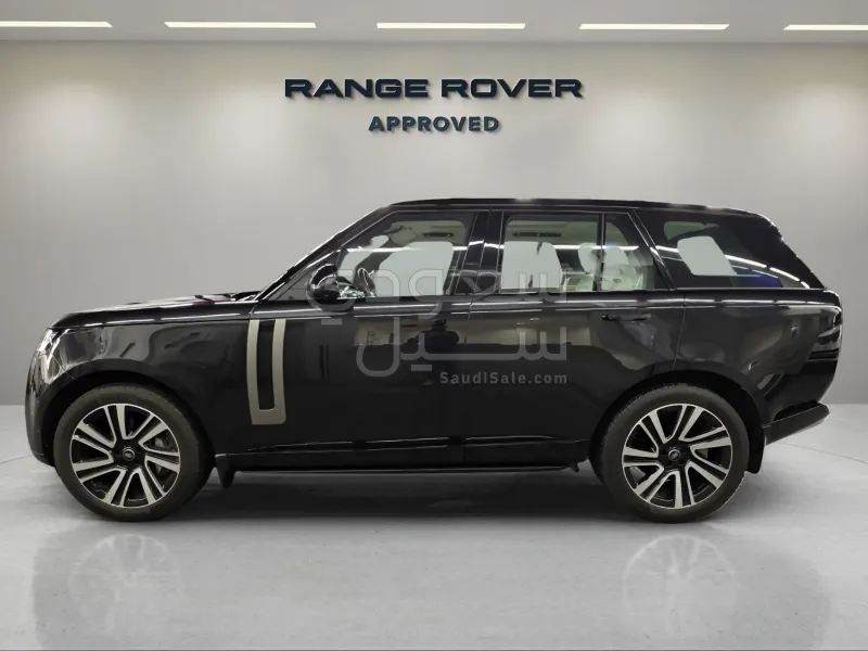 2025 Land Rover Range Rover Vogue SE