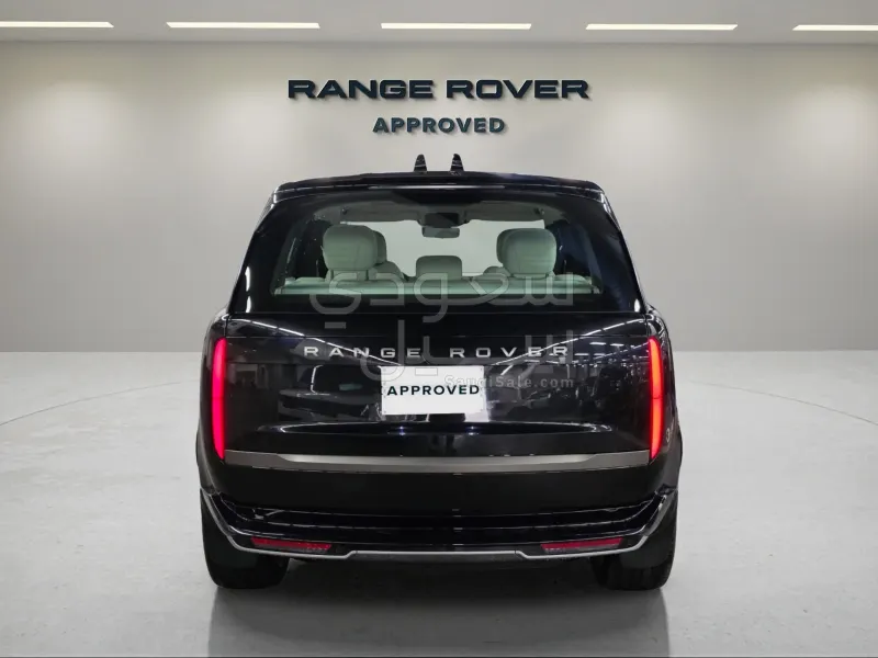 2025 Land Rover Range Rover Vogue SE