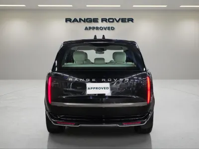 2025 Land Rover Range Rover Vogue SE