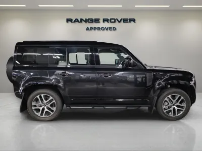 2025 Land Rover Defender 110 X dynamic
