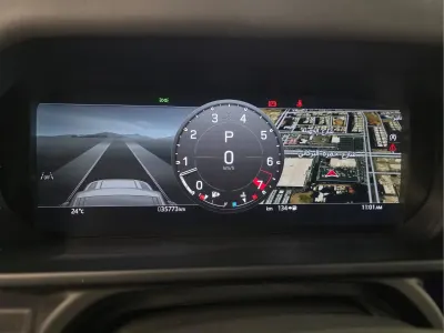 2025 Land Rover Defender 110 X dynamic