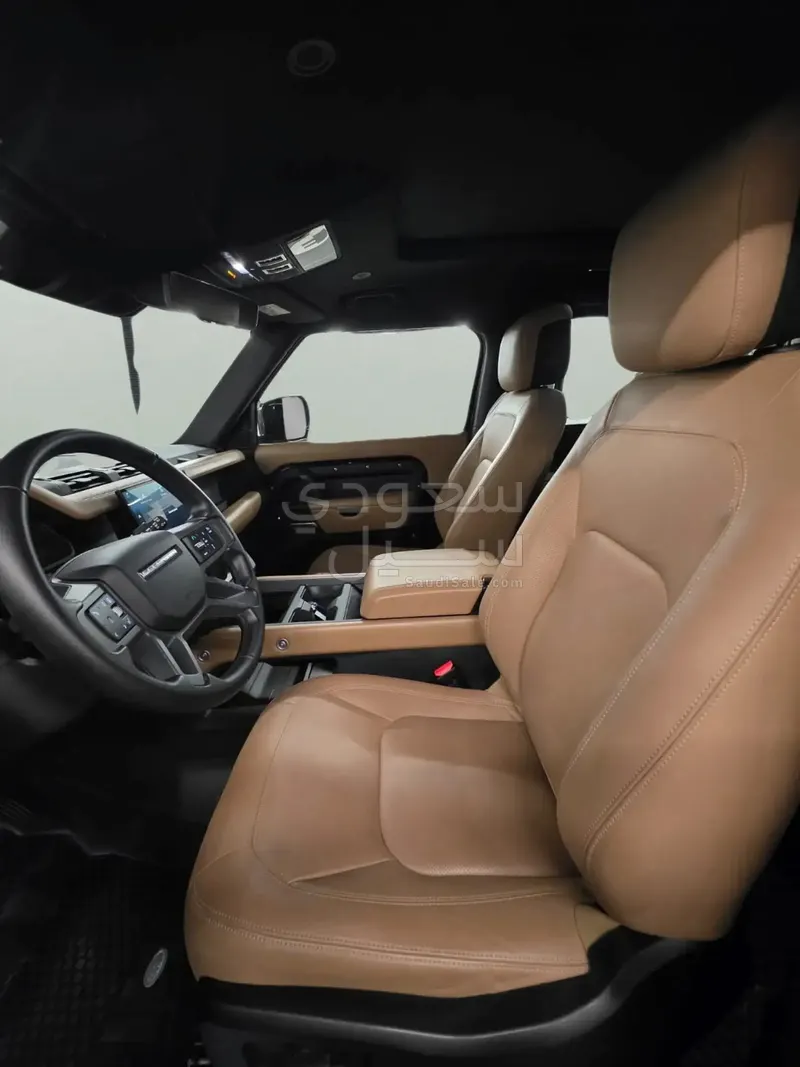 2025 Land Rover Defender 90 X DYNAMIC