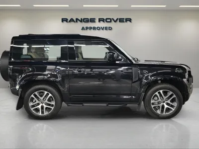 2025 Land Rover Defender 90 X DYNAMIC