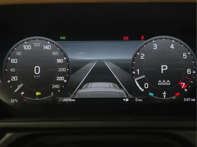 2025 Land Rover Defender 90 X DYNAMIC