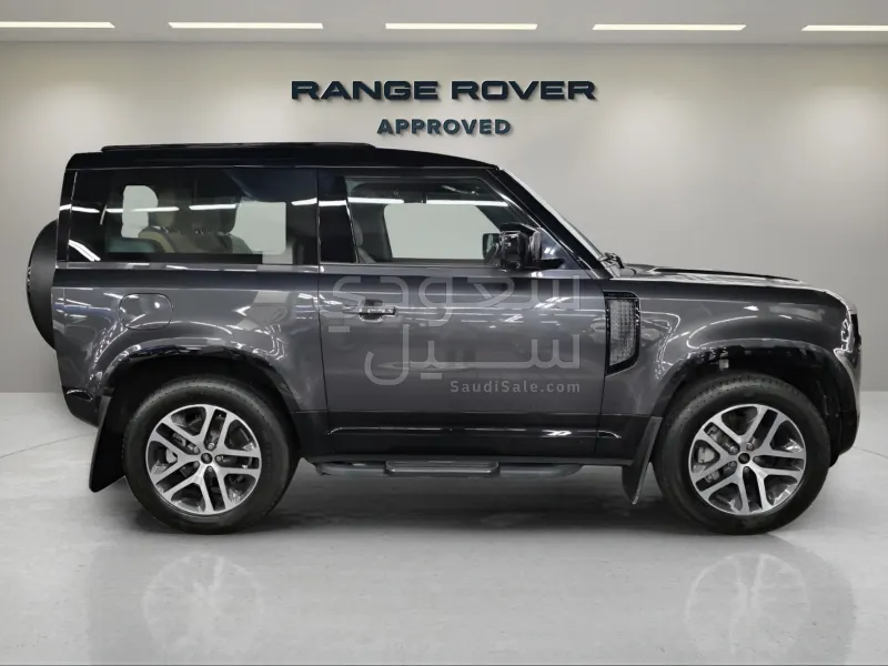 2025 Land Rover Defender 90 X DYNAMIC