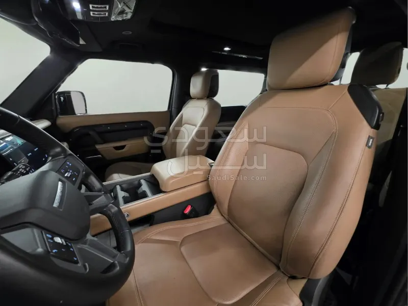 2025 Land Rover Defender 90 X DYNAMIC