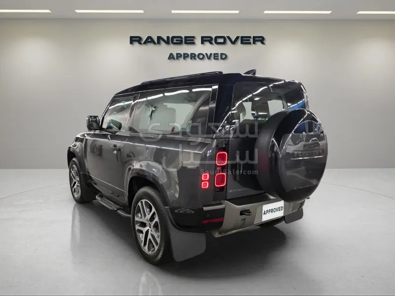 2025 Land Rover Defender 90 X DYNAMIC
