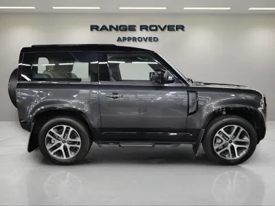 2025 Land Rover Defender 90 X DYNAMIC
