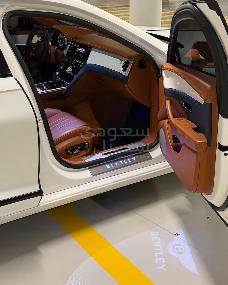 2021 Bentley Continental Flying Spur Mulliner
