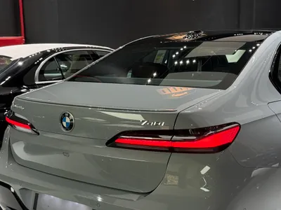 2025 بي ام دبليو الفئة السابعة 740أي