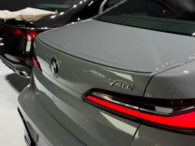 2025 بي ام دبليو الفئة السابعة 740أي