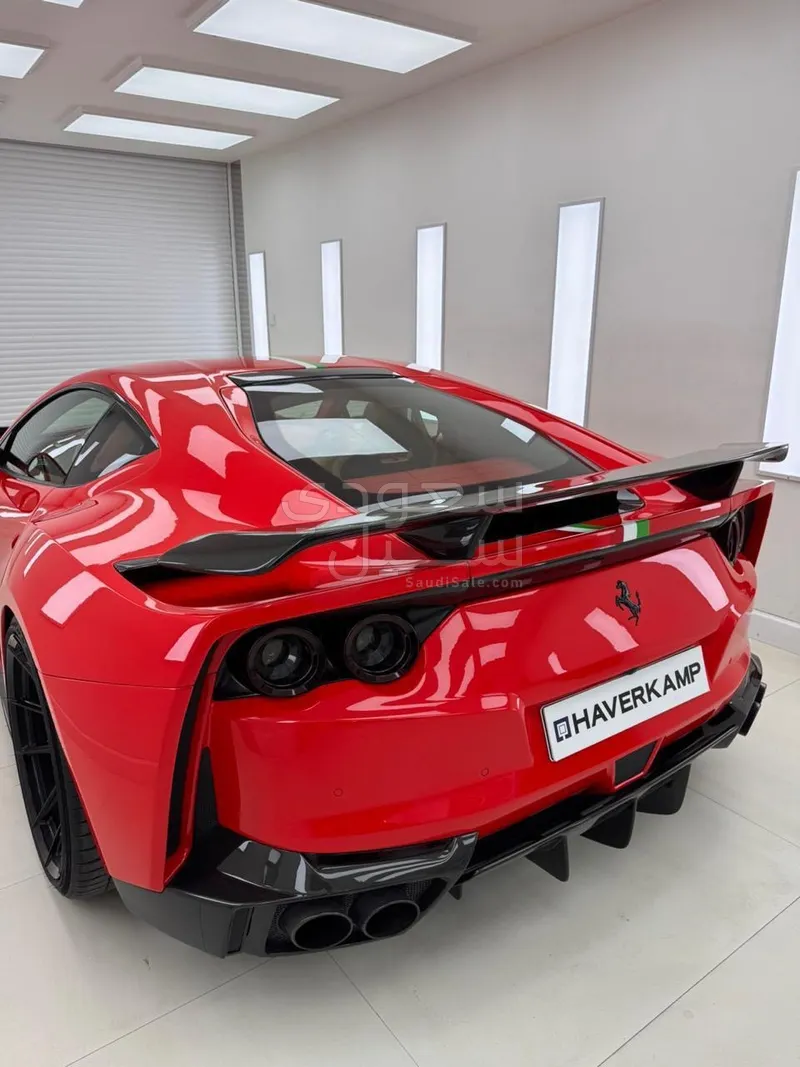 2018 فيراري 812 سوبر فاست