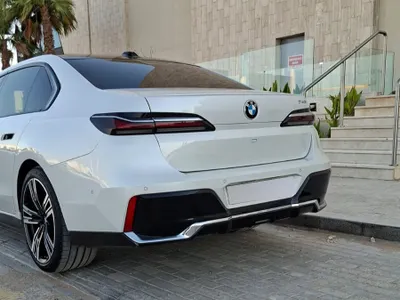 2024 بي ام دبليو الفئة السابعة 740أي