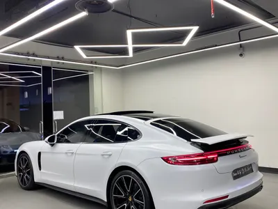 2018 Porsche Panamera